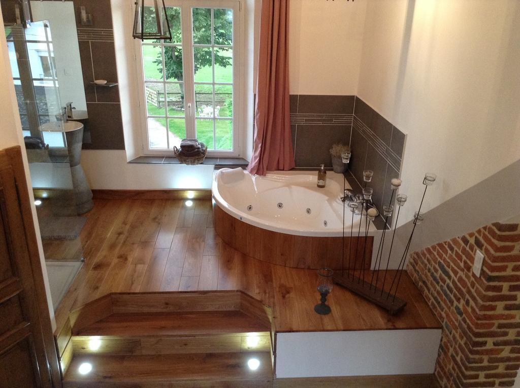 Les Chambres De Ribeaufontaine Dorengt 객실 사진